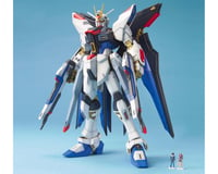 Bandai MG 1/100 ZGMF-X20A Strike Freedom Gundam Model Kit