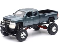 New Ray 1/32 Scale Lifted Chevy Silverado 2500HD 4X4 Model Kit