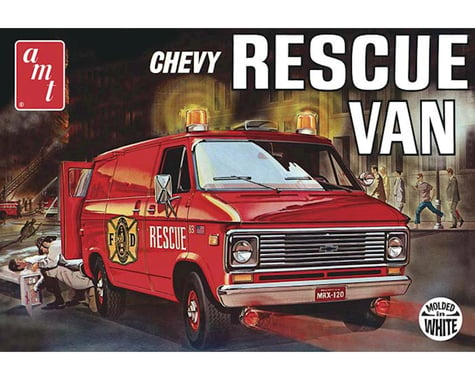 AMT Amt  1/25 1970'S Chevy Rescue Van (White)