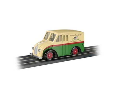 Bachmann E-Z Street Pasture Pure Dairy Delivery Van (O Scale)