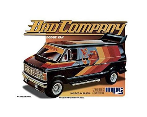 Round 2 MPC 1/25 1982 Dodge Van
