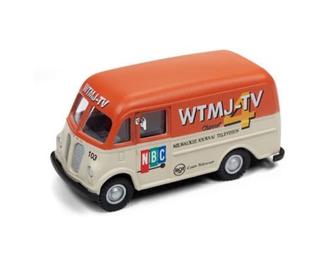Classic Metal Works HO IH Metro Delivery Van, NBC Radio Broadcast